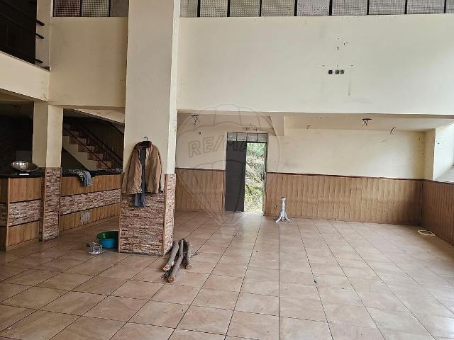 Armazém venda em Castelo Branco, Canhoso