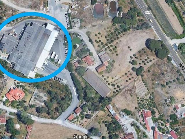 Armazém alugar em Santiago Dos Velhos, Lisboa