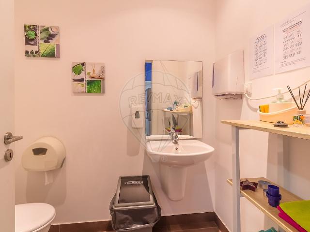 Armazém alugar em Vilar e Mosteiró, Vila Do Conde