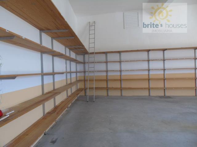 Armazém alugar em Casal dos Peixinhos, Tomar