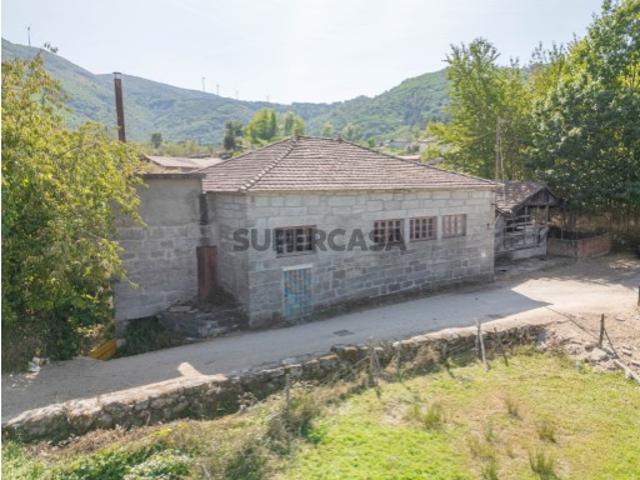 Armazém venda em Barbadães de Baixo, Afonsim