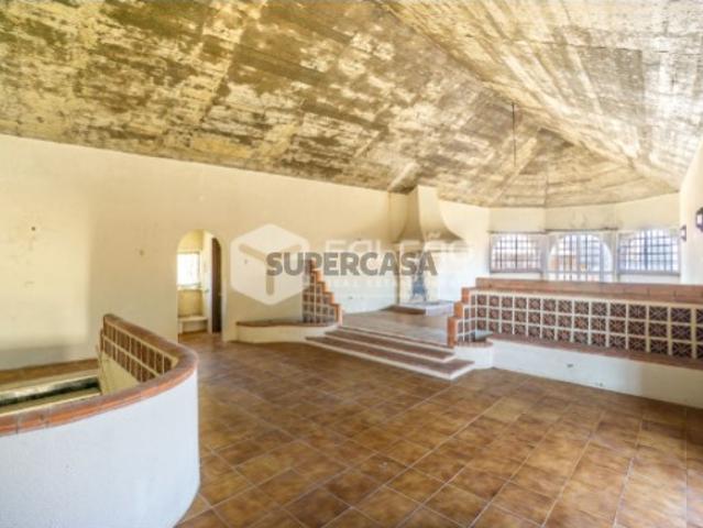 Armazém venda em Arneiro dos Borralhos, Santarém