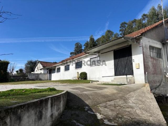 Armazém venda em Arcozelo, Braga