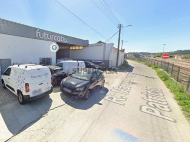 Armazém venda em Urbanização Quinta da Pilada, Leiria