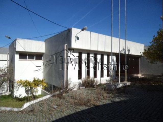 Armazém venda em Portalegre