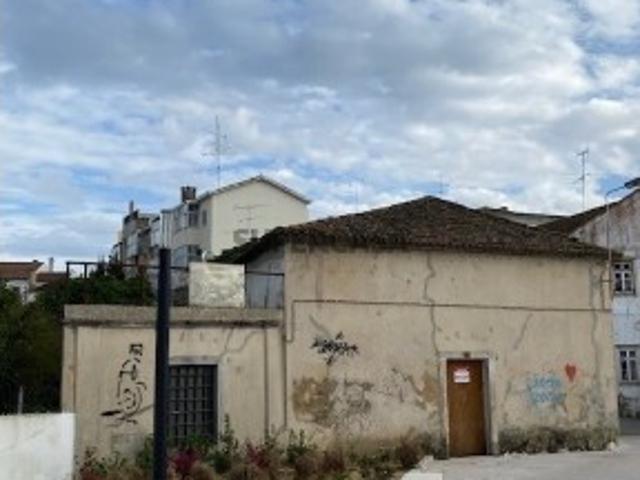 Armazém venda em Torres Novas, Santarém