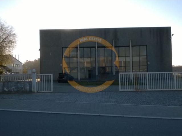 Armazém venda em Vila Nova De Gaia, Porto