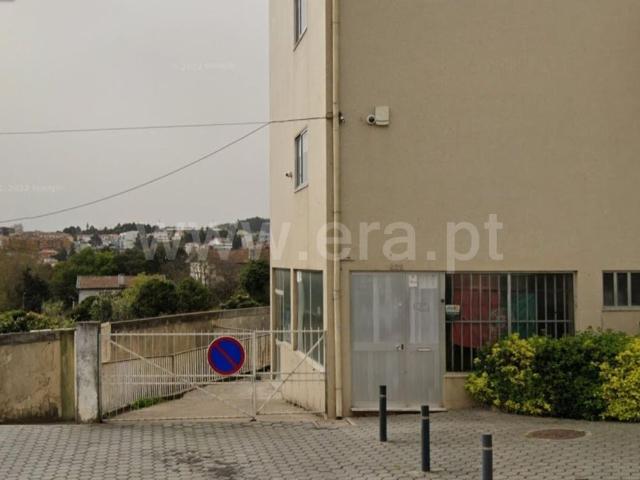 Armazém venda em Oliveira do Douro, Vila Nova De Gaia