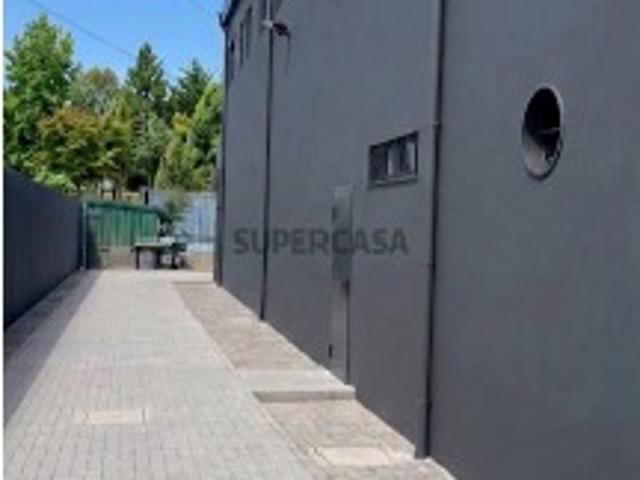 Armazém venda em Valongo, Porto