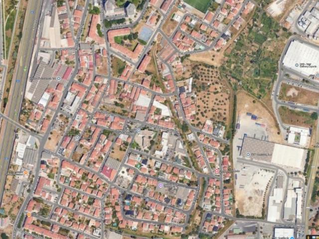 Armazém venda em Santa Iria De Azoia, Alto das Eiras