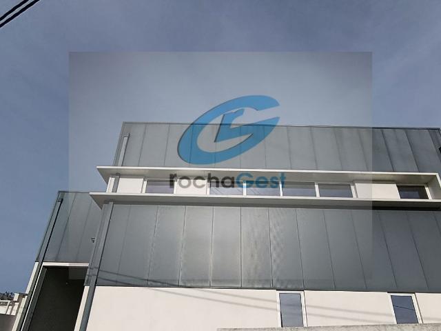 Armazém alugar em Vila Nova De Gaia, Porto