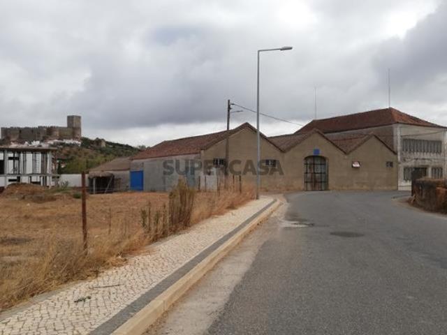 Armazém venda em Portel, Évora