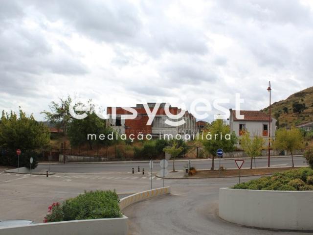 Armazém venda em Abrantes, Santarém