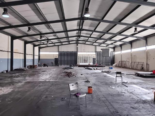 Armazém alugar em Maia, Gueifães