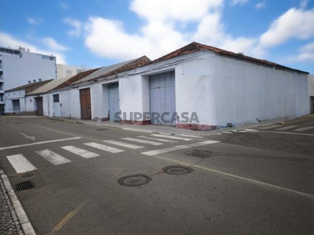 Armazém venda em Olhão, Faro