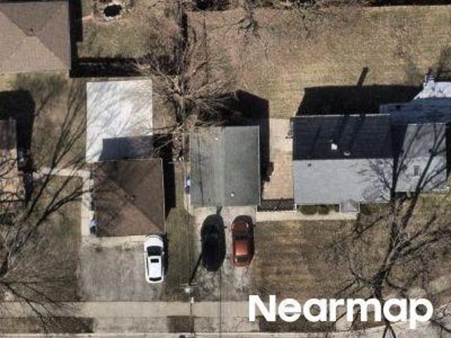 House for sale in Illinois