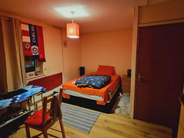 Room for rent in East Greenwich, Greater London