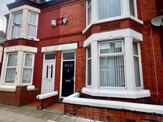 House for rent in Cabbage Hall, Calderstones