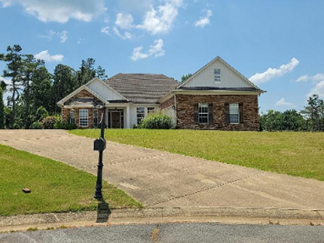 House for sale in Holly Springs, Mississippi