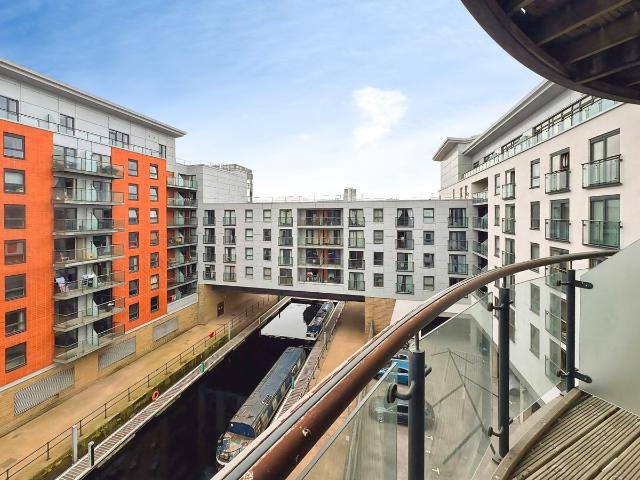 Apartment for rent in Richmond Hill, West Yorkshire