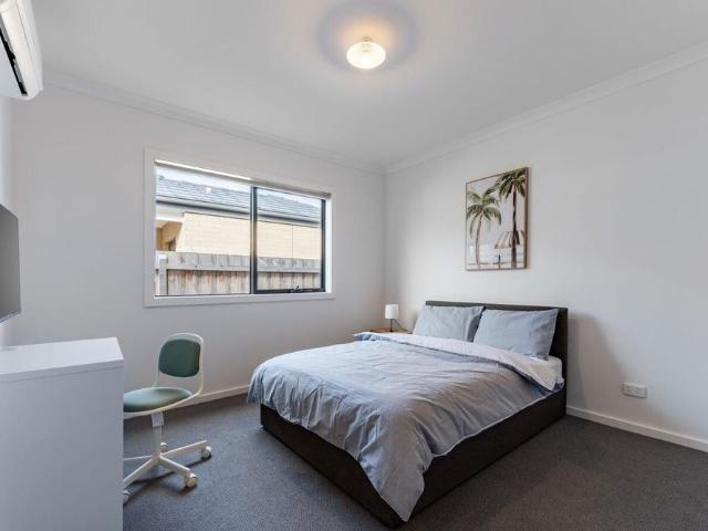 Room for rent in Geelong, Victoria