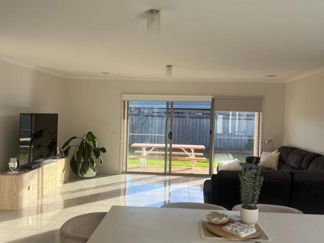 Room for rent in Geelong, Victoria