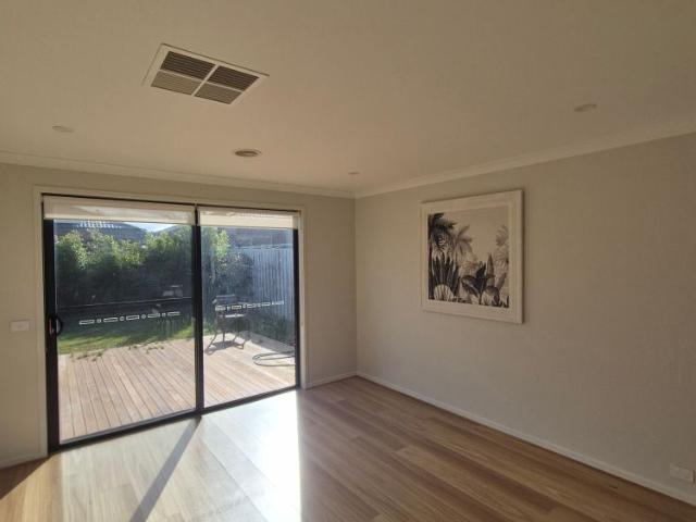 Room for rent in Geelong, Victoria