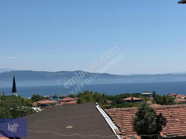 Armutlu, Yalova içerisinde satılık Villa