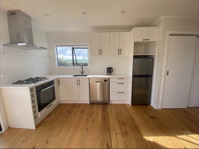 House for rent in Whangaparaoa, Oroua County