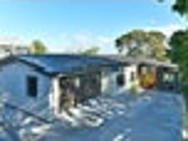 House for rent in Whangaparaoa, Oroua County
