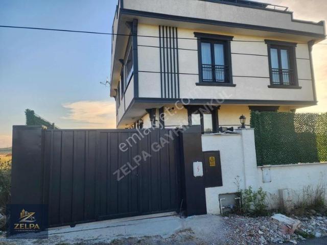 Hadımköy Mahallesi, Arnavutköy içerisinde satılık Villa
