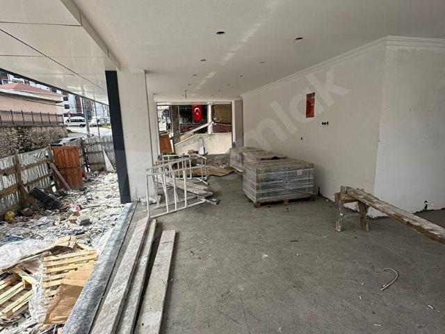Arnavutköy, İstanbul içerisinde satılık Dükkan