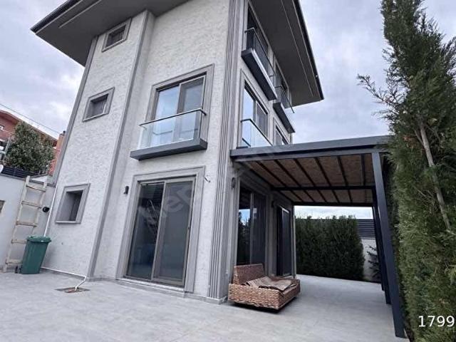 Arnavutköy, İstanbul içerisinde satılık Villa