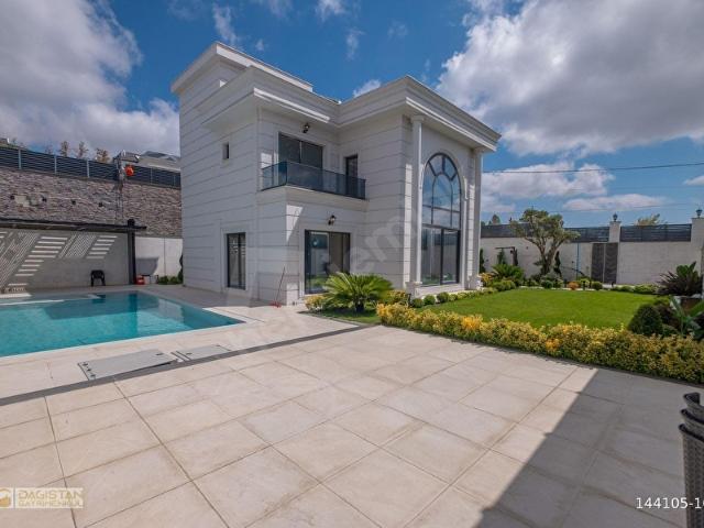 Arnavutköy, İstanbul içerisinde satılık Villa