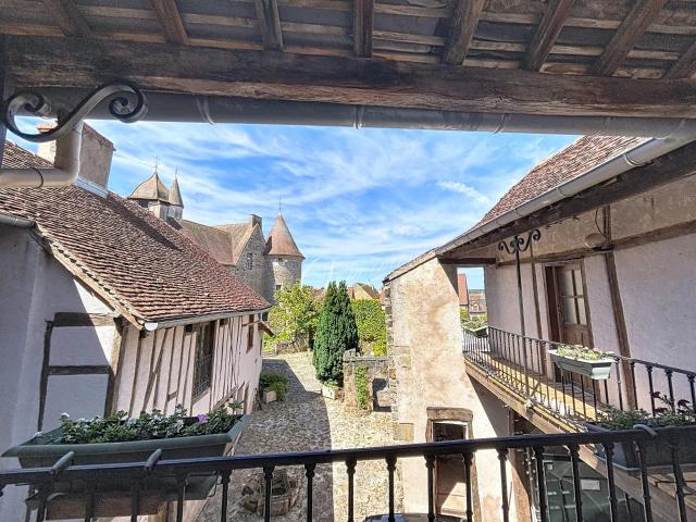 Maison vente à Arnay-le-Duc, Côte-d'Or