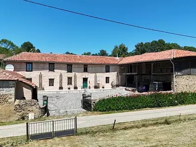 Maison vente à Bagnères-de-Bigorre, Arné