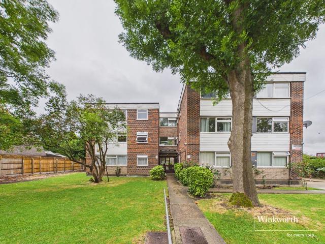 House for rent in Kingsbury, Greater London