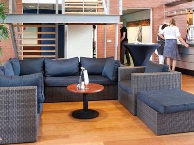 Bedrijfspand te huur in Presikhaaf-Oost, Arnhem