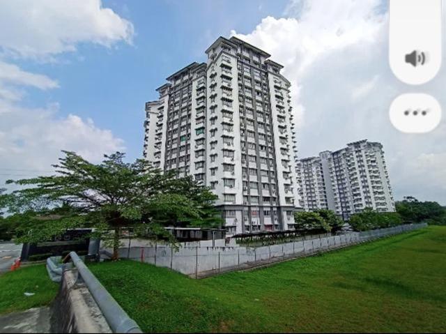 Serviced Residence for sale in Petaling, Damansara Damai