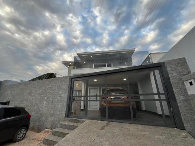 Casa venda em Região Geográfica Imediata do Distrito Federal, Região Integrada de Desenvolvimento do Distrito Federal e Entorno