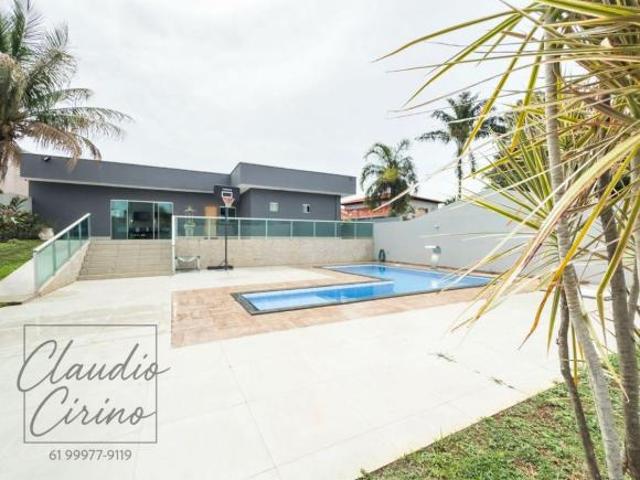 Casa venda em Região Geográfica Imediata do Distrito Federal, Região Integrada de Desenvolvimento do Distrito Federal e Entorno