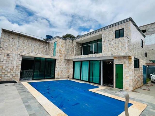 Casa venda em Região Geográfica Imediata do Distrito Federal, Região Integrada de Desenvolvimento do Distrito Federal e Entorno