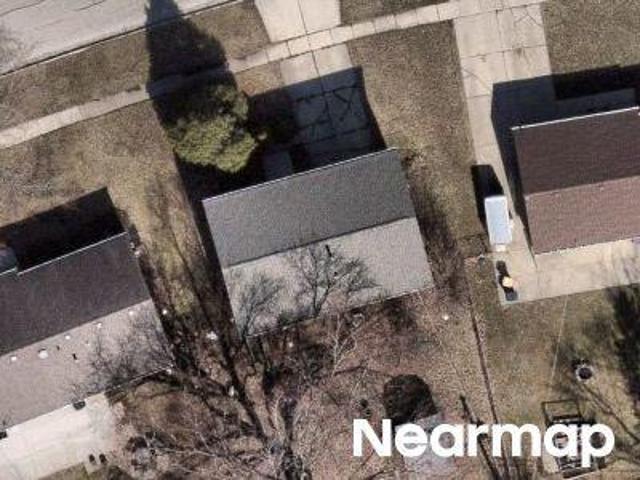 House for sale in Streamwood, Illinois