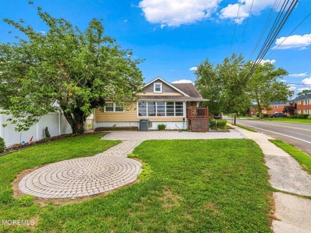 House for sale in Point Pleasant Beach, New Jersey