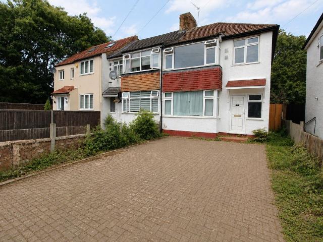 House for rent in Enfield Island Village, Greater London