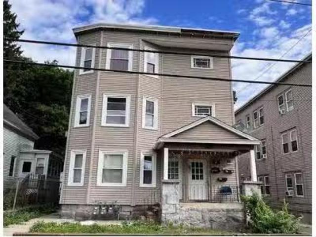House for sale in Methuen