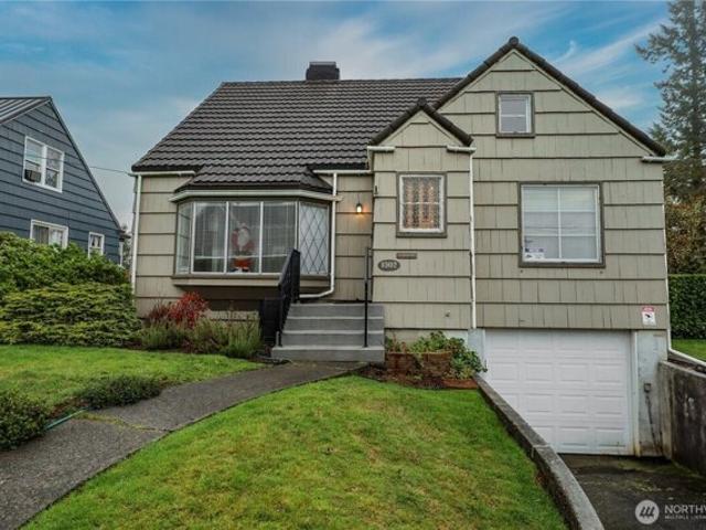 House for sale in Aberdeen, Washington