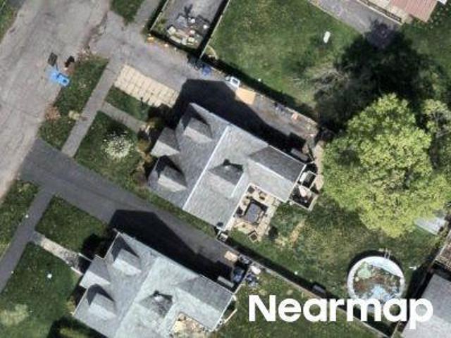 House for sale in Syracuse, New York