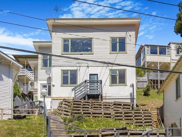 House for rent in Mitchelltown, Wellington