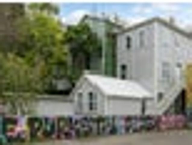 Townhouse for rent in Matata, Wellington